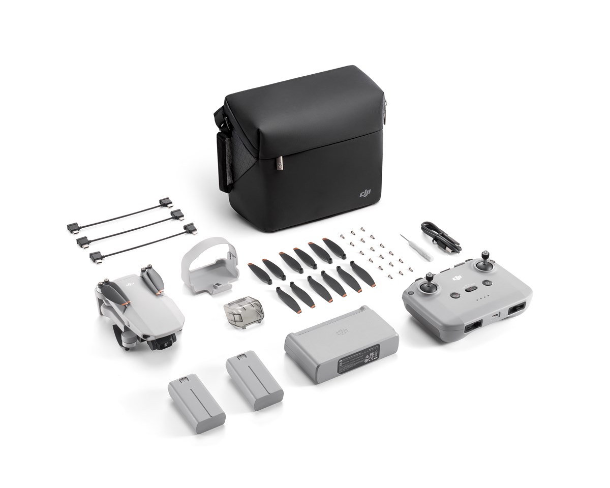 DJI Mini SE Fly More Combo SD Kart Hediyeli DJI Store